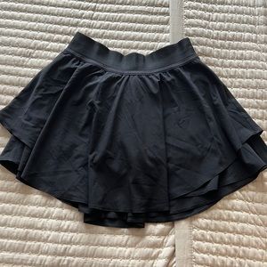 NWOT Court Rival High-Rise Skirt